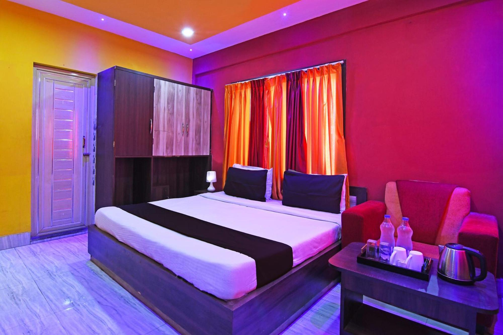 Hotel O Shibani & Suhani Bārang Exterior photo